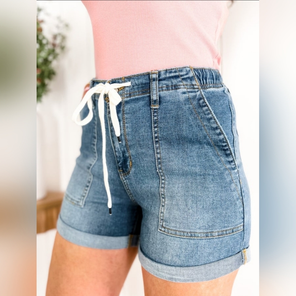 Judy Blue Women's Blue Jean Shorts